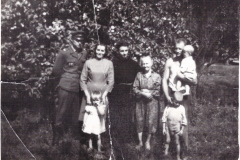 Heniek-tur-Felicja-Jozef-Babcia-i-Edzio